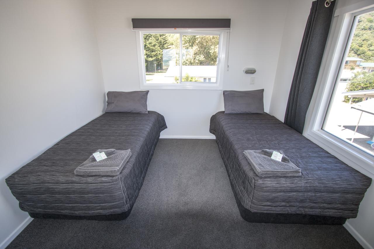 Mahia Motel And Holiday Park Kültér fotó